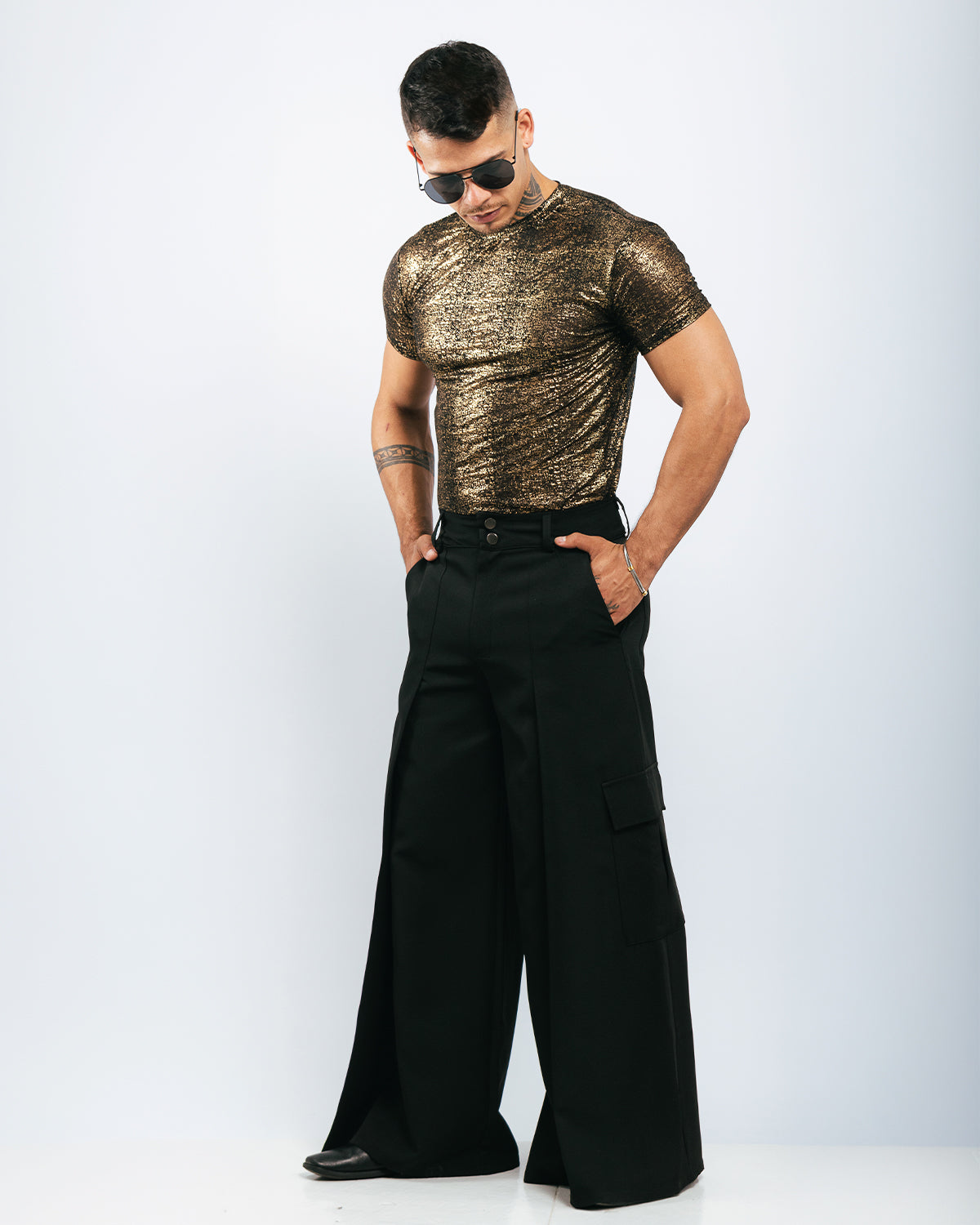 PANTALÓN BAGGY CARGO - NEGRO