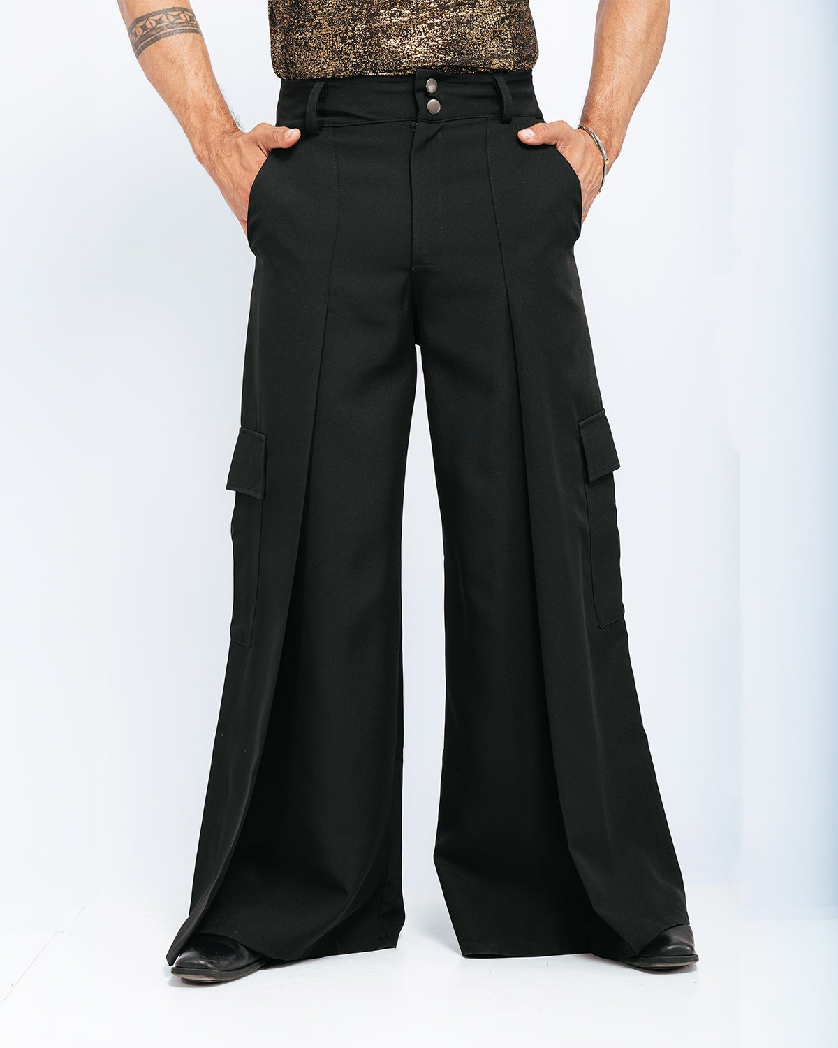 PANTALÓN BAGGY CARGO - NEGRO