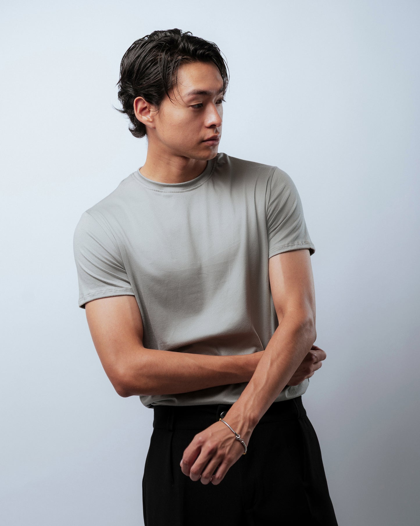 GRAY T-SHIRT